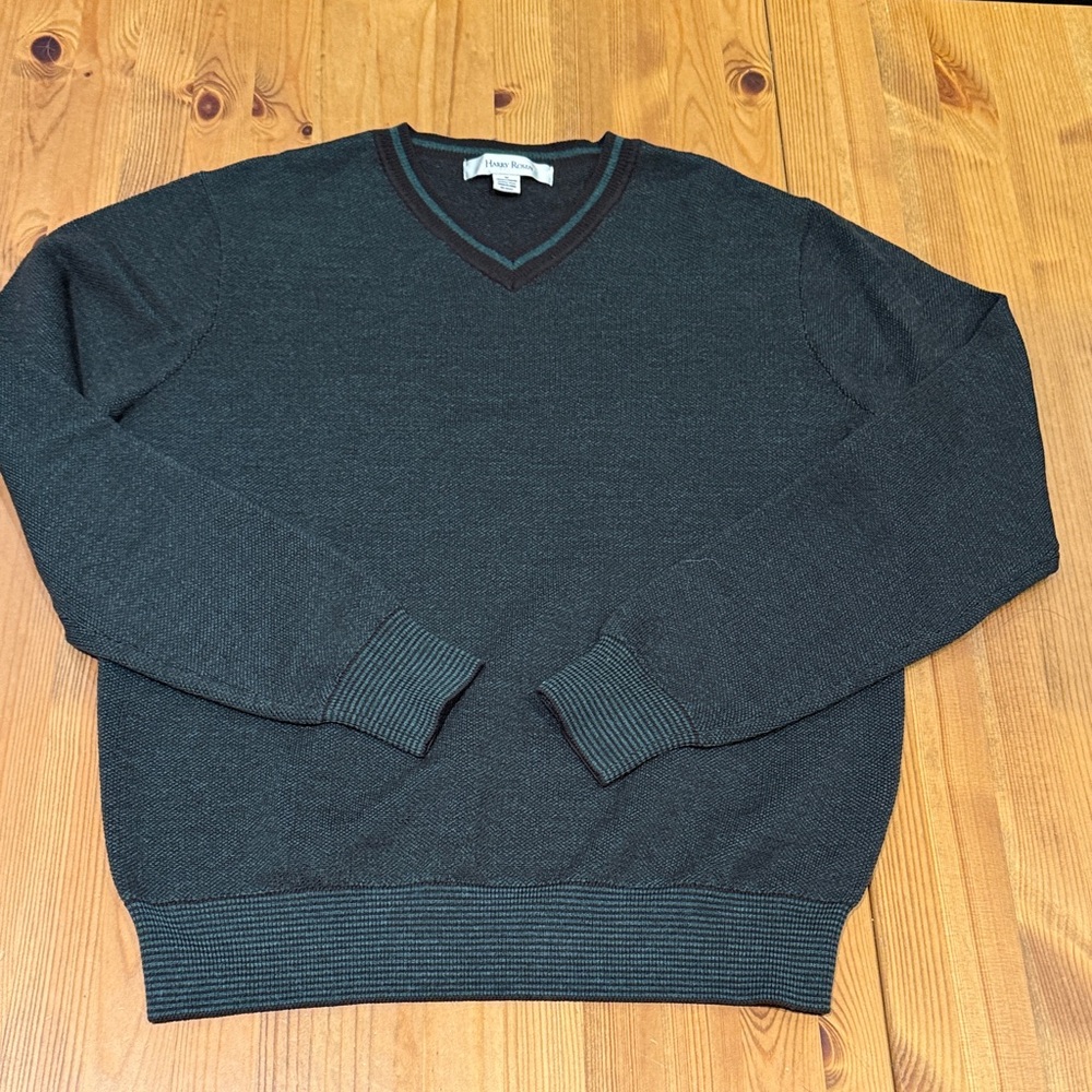 Harry Rosen Charcoal  and grewnV-Neck Sweater